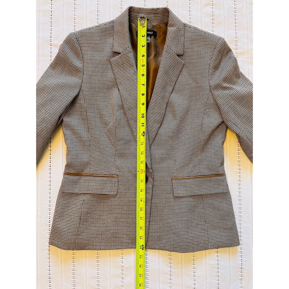 Nine West Houndstooth Blazer. Size 6. Suede Elbow Patches. Heritage. Classic. - Picture 11 of 14